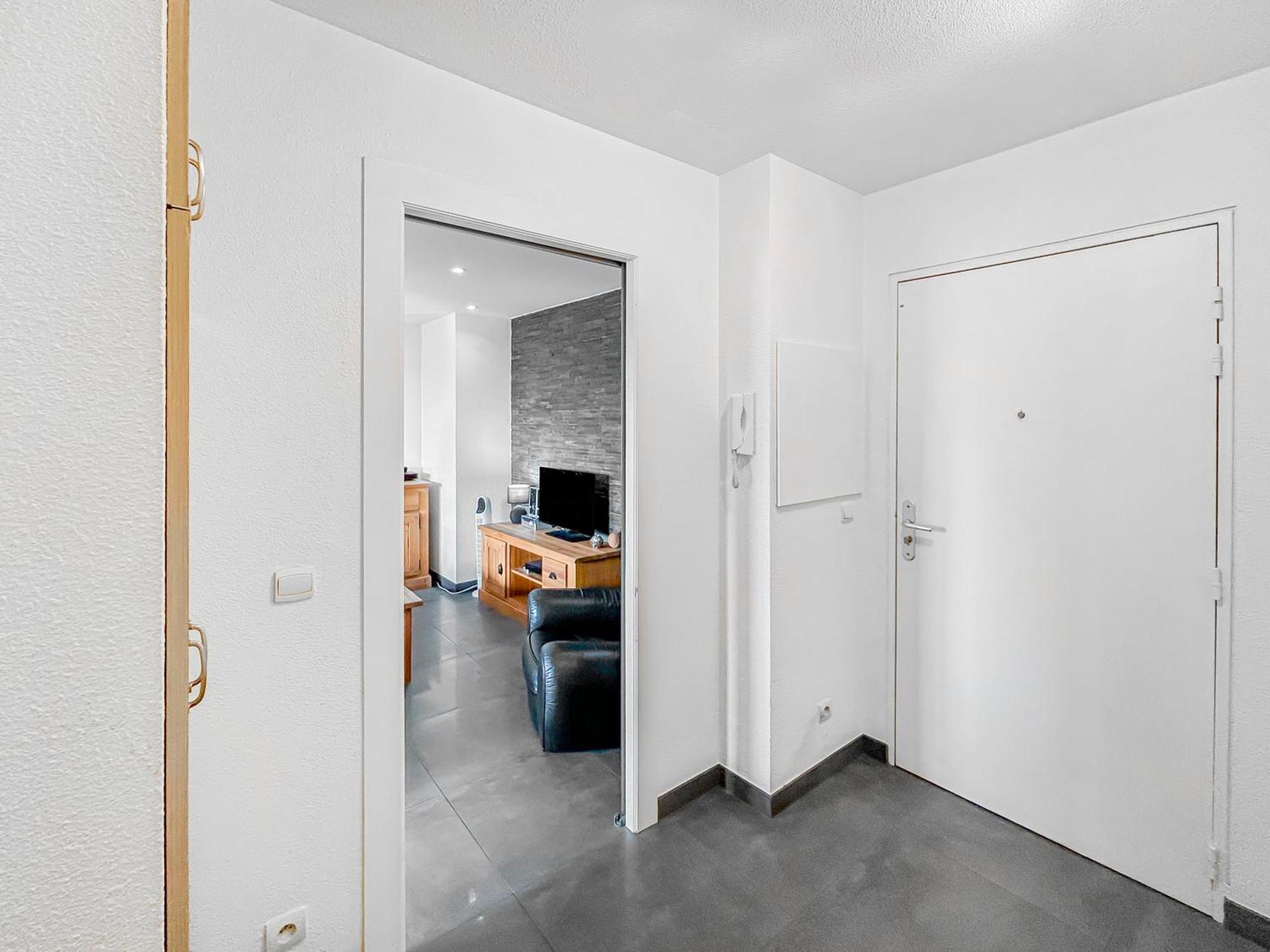 Escale Affaires Dugny-Bourget Apartment Exterior photo