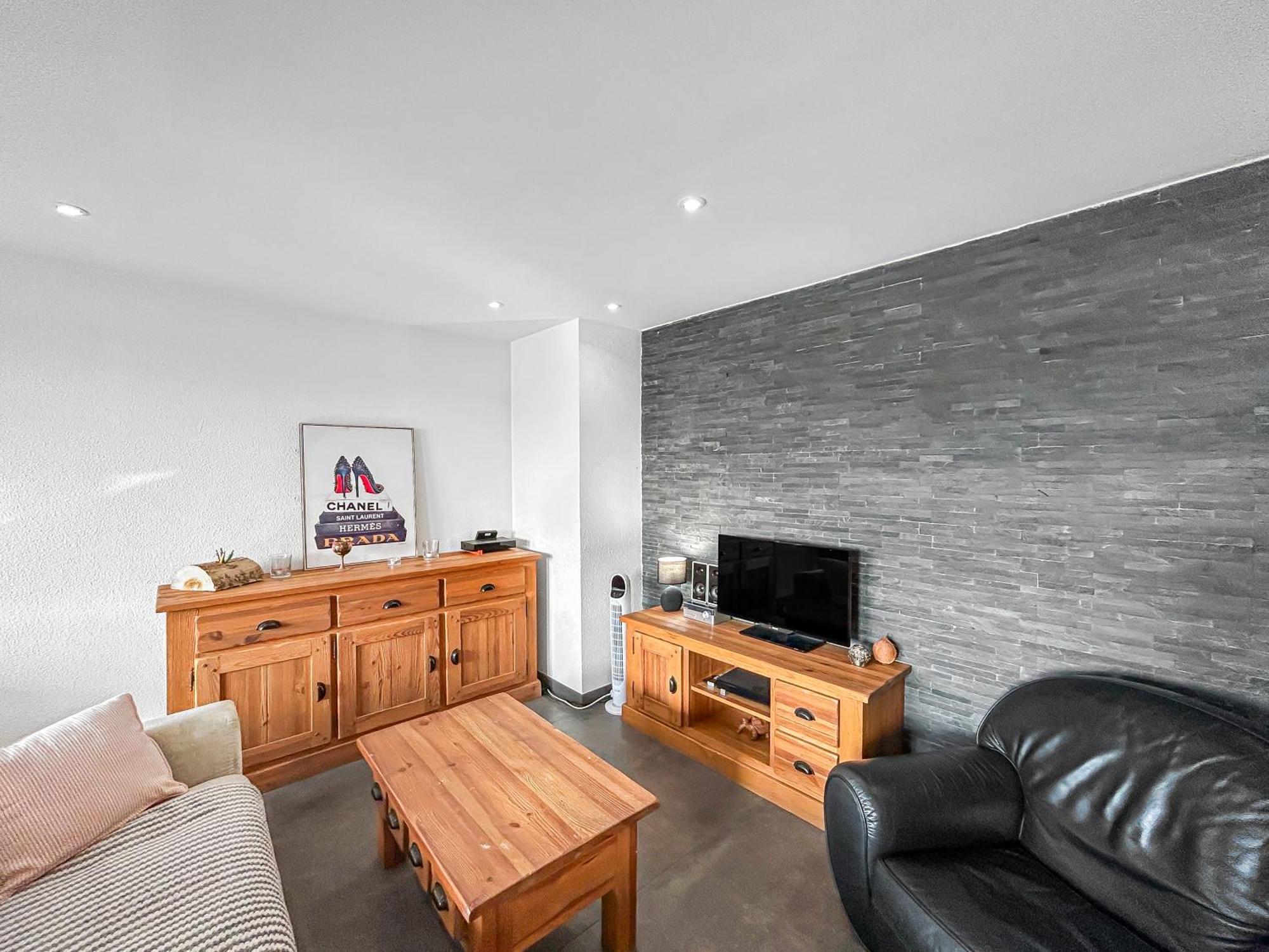 Escale Affaires Dugny-Bourget Apartment Exterior photo